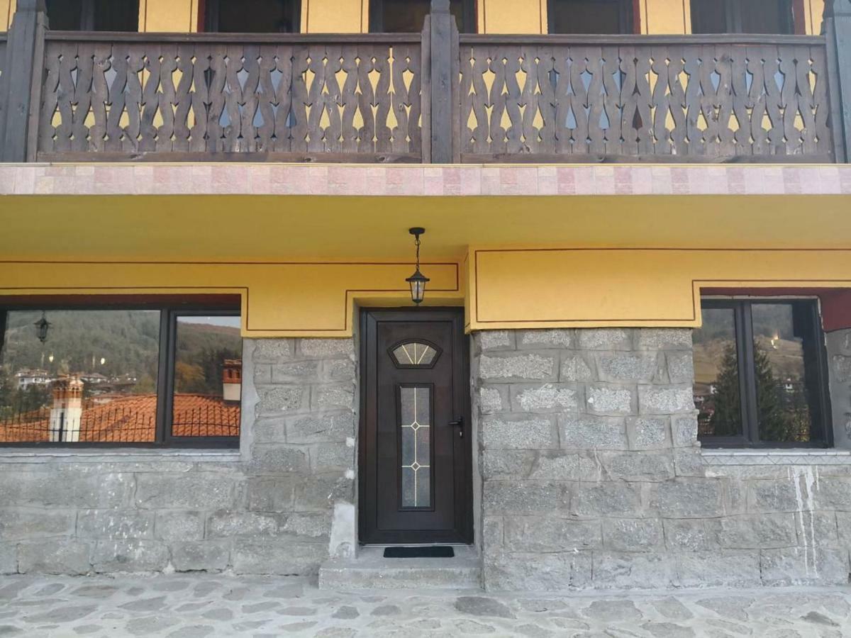 Yurukovata Kashta Hotel Koprivshtitsa Bagian luar foto