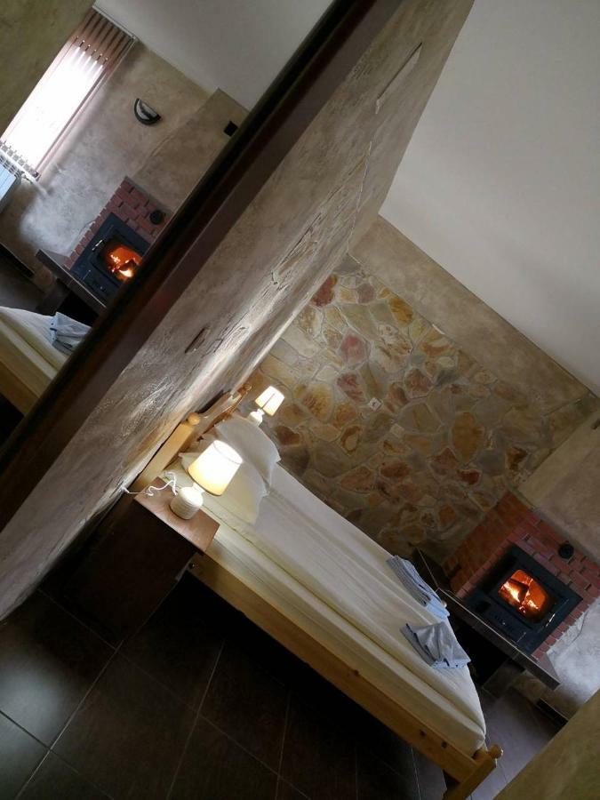 Yurukovata Kashta Hotel Koprivshtitsa Bagian luar foto