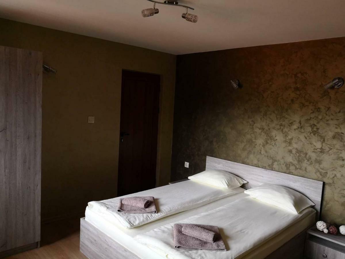 Yurukovata Kashta Hotel Koprivshtitsa Bagian luar foto